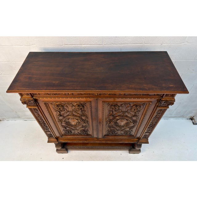 Traditional Antique French Renaissance Revival Carved Oak Hunt Cabinet / Buffet For Sale - Image 3 of 16