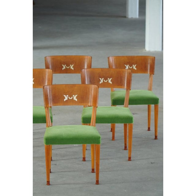 Art Deco Swedish Chairs in Birch & Mohair with Griffin Inlays from Klismos, 1930s, Set of 6 For Sale - Image 4 of 18