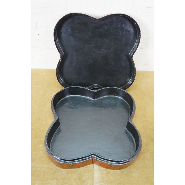 Late 20th Century Chinese Chinoiserie Red Lacquered Eight Treasures Keepsake Trinket Box 8" For Sale - Image 12 of 15