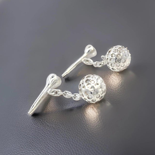 1990s Pair of Tiffany & Co Estate Golf Ball Cufflinks Sterling Silver 15.39 Grams For Sale - Image 4 of 11