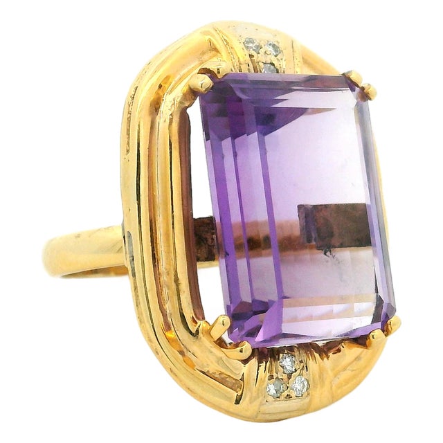 Italian 14k Gold Emerald-Cut Amethyst & Diamond Cocktail Ring, Circa 1980, Size 7.25 For Sale