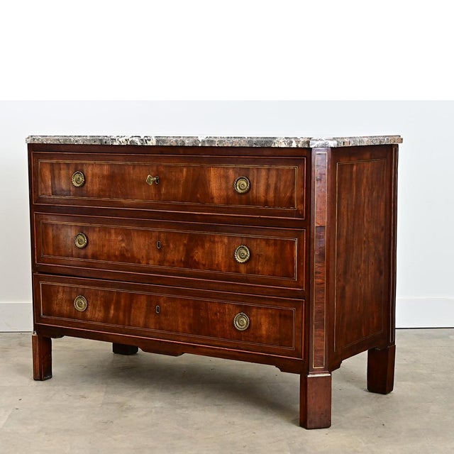 French French 19th Century Mahogany Marble-top Commode For Sale - Image 3 of 16