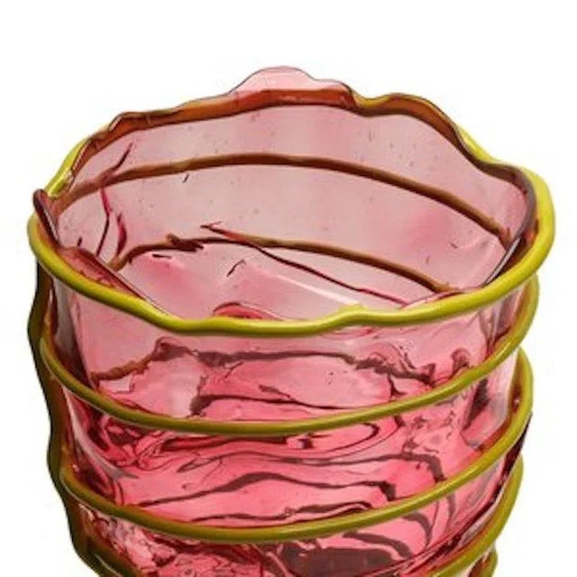 Not Yet Made - Made To Order Pompitu II Vase - Clear Light Fuchsia And Matt Dust Green by Gaetano Pesce for Fish Design For Sale - Image 5 of 8