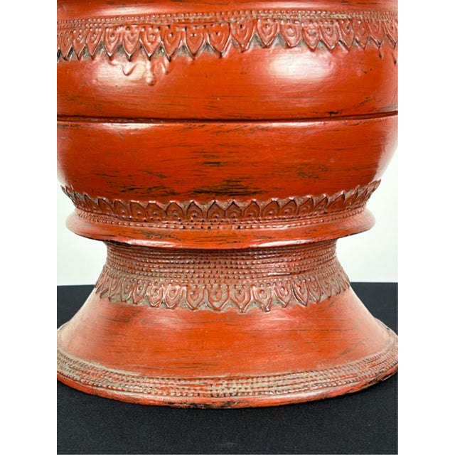 Antique Burmese Lacquered Offering Vessel (Hsun-Ok) For Sale In New York - Image 6 of 11