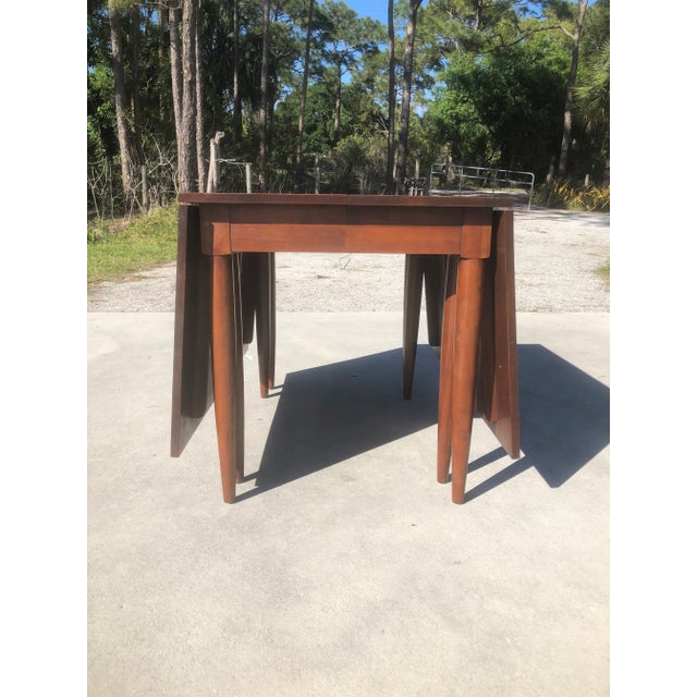 Vintage Paul McCobb Era Mid-Century Modern Willett Furniture Solid Cherry Drop Leaf Dining Table For Sale - Image 9 of 12