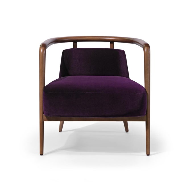 A sleek collection with an artistic appeal, that was inspired by the architecture of New York City buildings and this is...