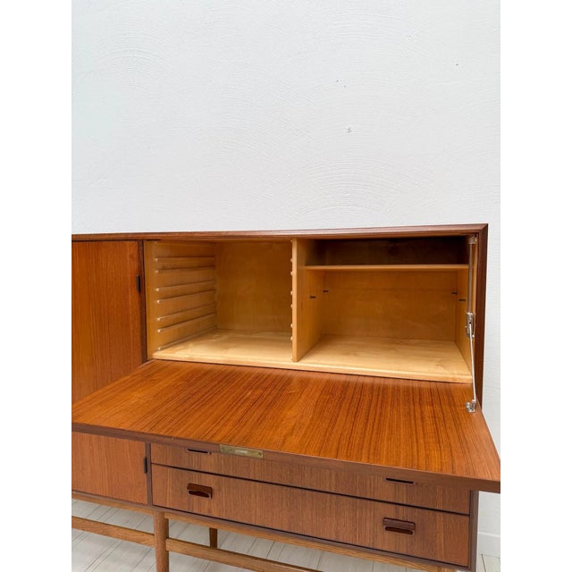 Vintage Danish Teak Highboard attributed to Børge Mogensen, 1960s For Sale - Image 12 of 13