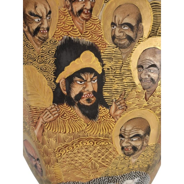 Large Japanese Meiji Satsuma Vase with 1000 Arhats and Dragon Motif from Hotoda For Sale - Image 10 of 15
