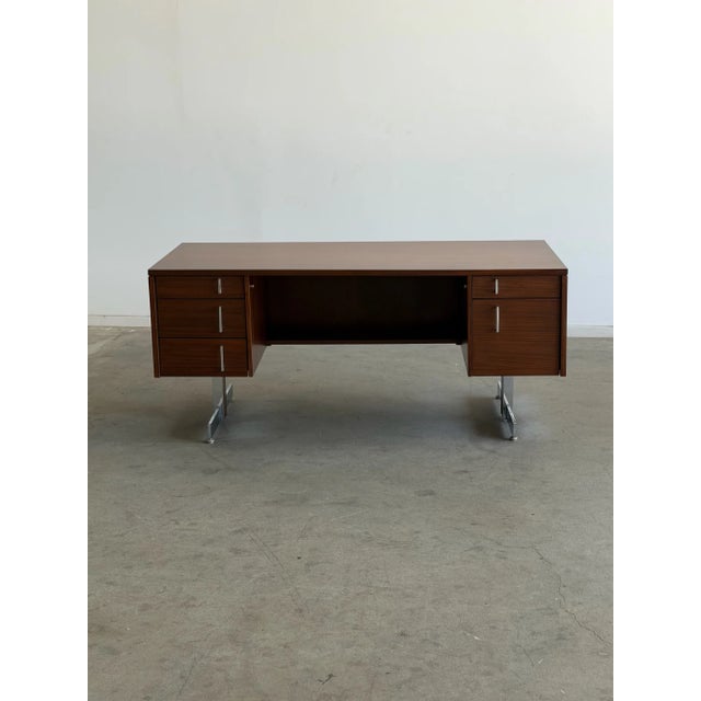 Mid Century Modern Executive Desk For Sale In Los Angeles - Image 6 of 13