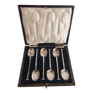 Ser of Six English Sterling Silver Demitasse Spoons
