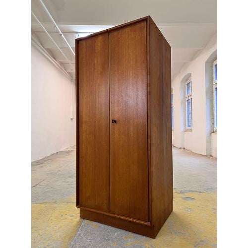2994 Teak Wardrobe from rt ​​Möbel For Sale - Image 11 of 11