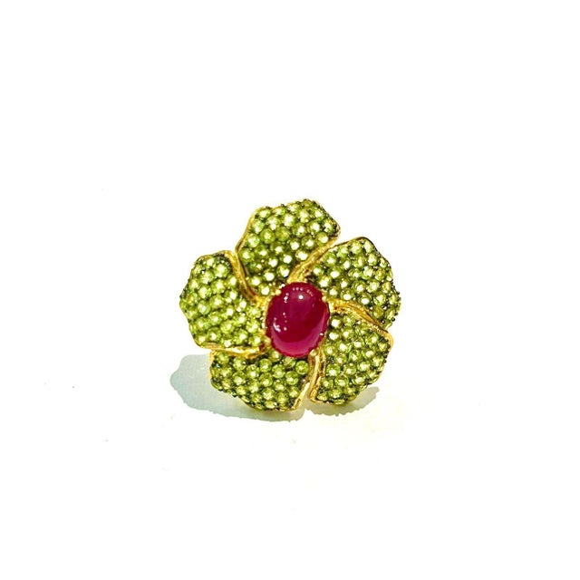 Bochic "Orient" Natural Ruby & Peridot Cocktail Ring Set 18K Gold &Silver For Sale - Image 11 of 18
