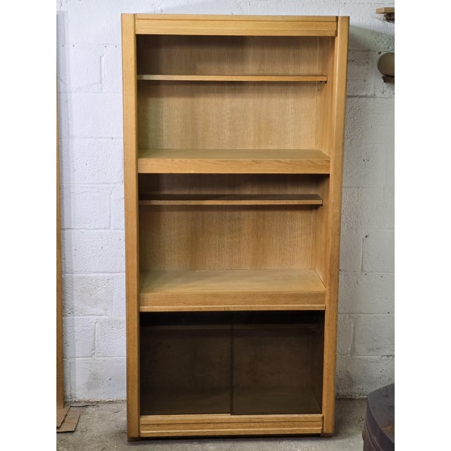Living Room Bookcase by Guillerme & Chambron for Votre Maison, 1960s For Sale - Image 15 of 15