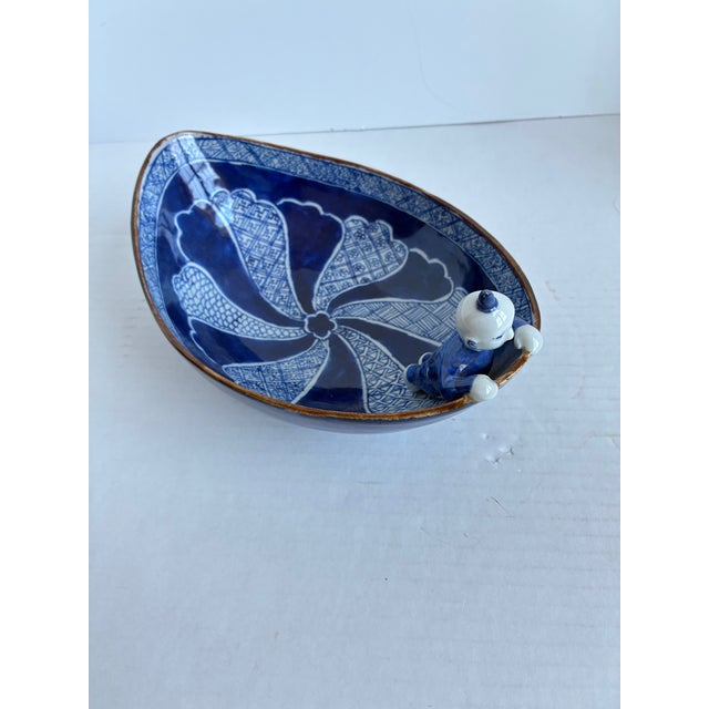 Vintage Chinese Man Blue White Porcelain Chinoiserie Oval Bowl For Sale - Image 6 of 13