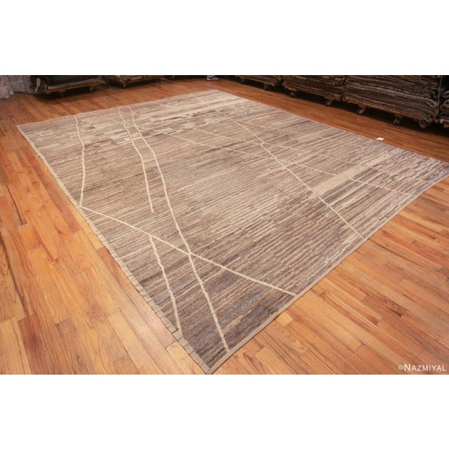 Contemporary Nazmiyal Collection Large Geometric Modern Minimalist Rug For Sale - Image 3 of 10