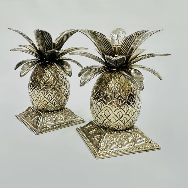 Godinger 1980s Pair of Silver Plated Metal Pineapple Candle Holders by Godinger For Sale - Image 4 of 18