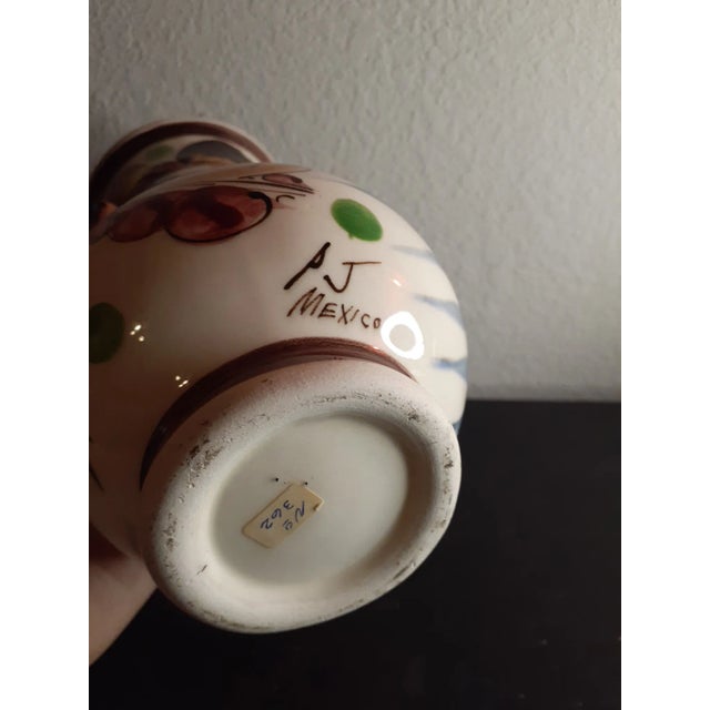 Mexican 1990s Tonala Mexican Folk Art Fluted Vase For Sale - Image 3 of 7