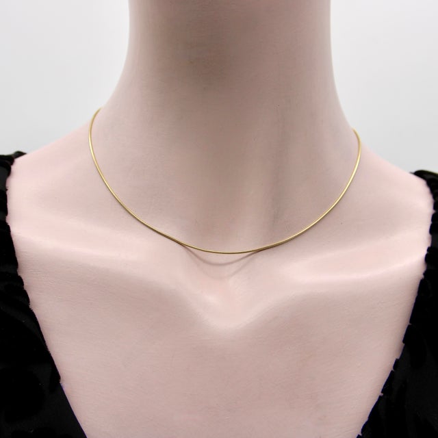 Vintage 14k Gold 16.25” Snake Chain For Sale In Los Angeles - Image 6 of 6