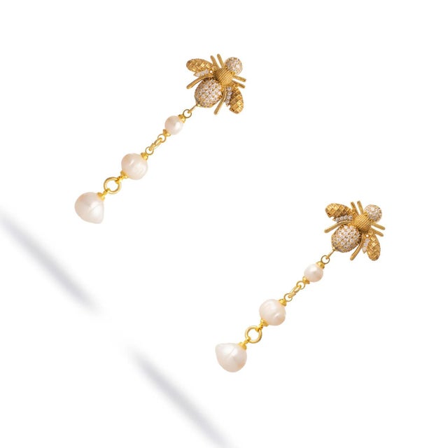 Bronze Queen Bee Pearl & Diamond Earrings, A Pair For Sale - Image 8 of 10
