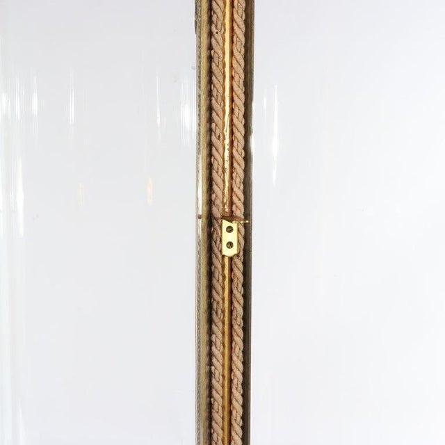 Antique French Louis XIV Giltwood Curved Glass Vitrine C1890 For Sale - Image 10 of 18