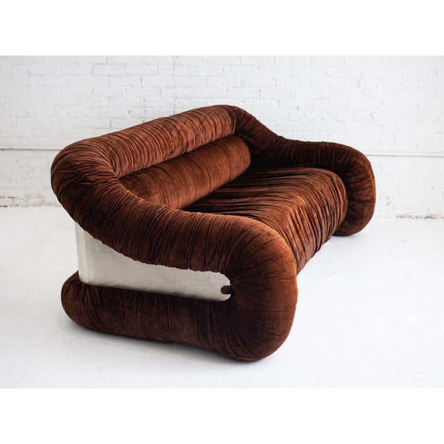 Mid-Century Modern F&t Salotti Space Age Italian Velvet and Chrome Wrapped Sofa For Sale - Image 3 of 11