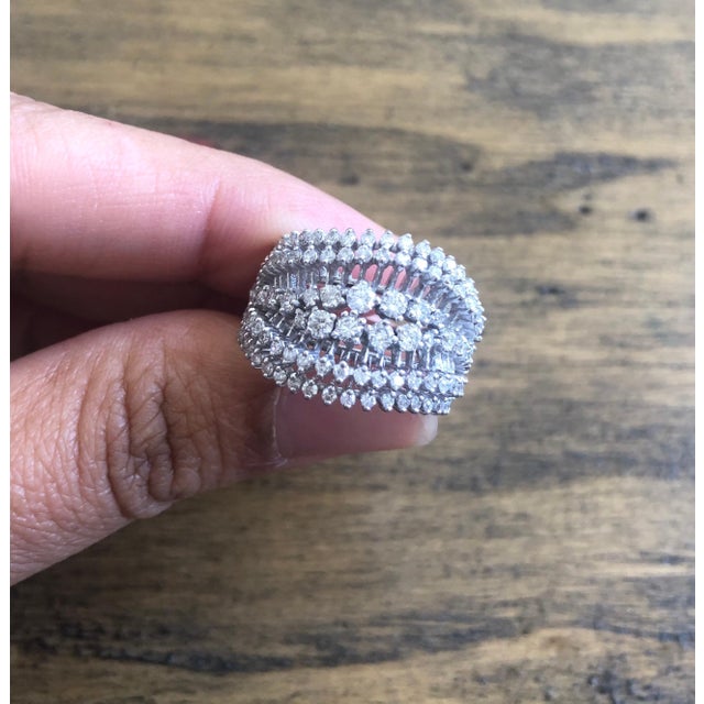 2020s Roshe Jewels Diamond Ring 1.49 Carat Natural Diamonds 14kw Gold Cocktail Ring, Size 7 For Sale - Image 5 of 8