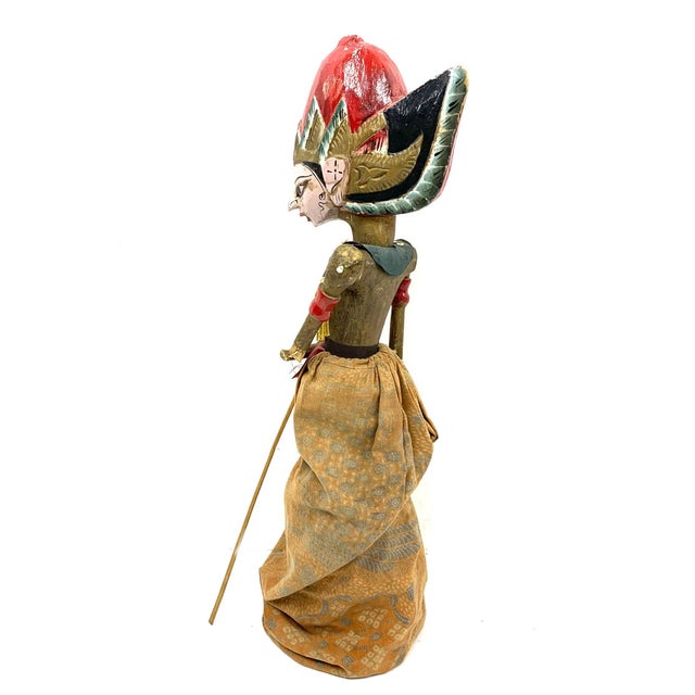 Vintage Javanese Rod Puppets on Display Stands—A Pair For Sale - Image 13 of 18