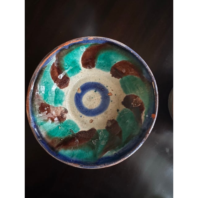 Vintage Southwestern Oaxacan Majolica Aqua and Brown Studio Art Pottery Decorative Bowls, a Pair For Sale - Image 4 of 12