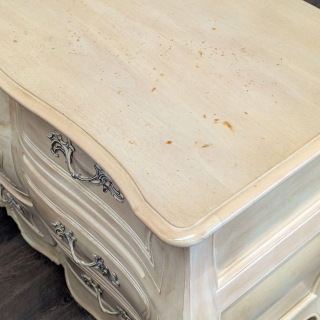 Vintage Henredon French Provincial 9-Drawer Dresser For Sale - Image 9 of 11