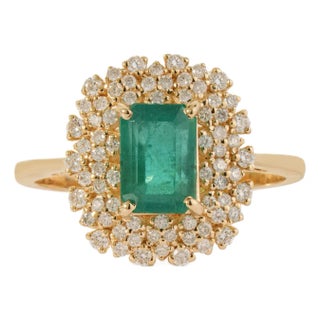 VRJewels Vintage Cluster Diamond 1.81 Carats Emerald Ring in 14k Gold Size 7, New For Sale