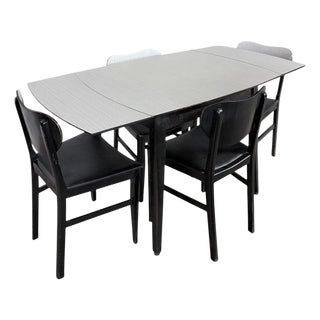 Mid-Century White Formica Extendable Drop-Leaf Dining Table, Set of 5 For Sale