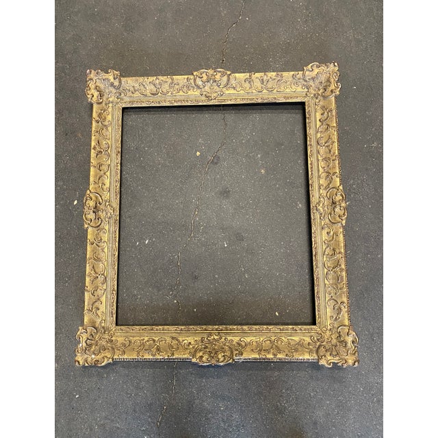 This large and highly decorative Impressionist frame is made of wood and dates from around 1880 in France. A piece that...