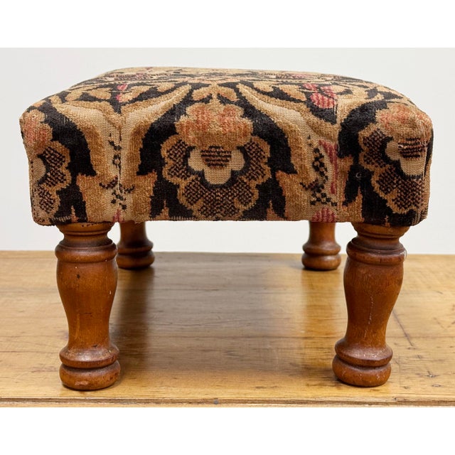 Antique Floral Upholstered Footstool W/ Turned Wood Legs For Sale In Kansas City - Image 6 of 11