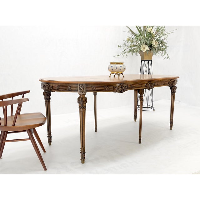 Baroque Round Racetrack w/ Two Large Leaves Carved Olive Finish Dining Table MINT! For Sale - Image 3 of 13