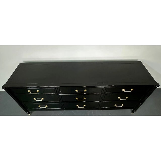 1970s Hollywood Regency Ebony Lacquer Sideboard / Commode, Jansen Style, Baker For Sale - Image 5 of 13