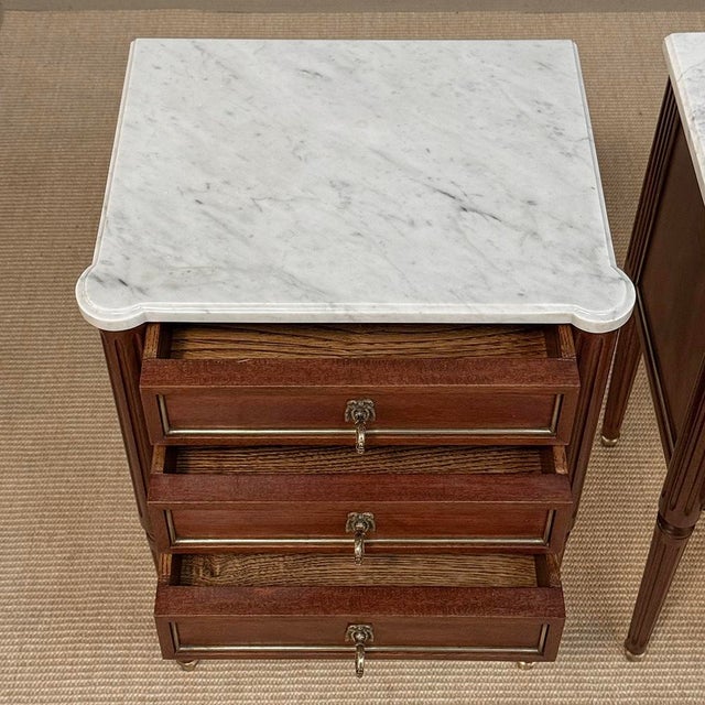 Pair Early 20th Century French Louis XVI Style Mahogany Marble Top Nightstands in the Manner of Maison Jansen For Sale - Image 17 of 18