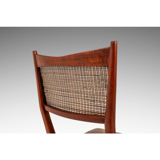 Rare Mid-Century Modern Model 7001 Side Chair in Walnut & Leather Attributed to Paul McCobb for Directional, Usa, C. 1950's For Sale - Image 9 of 18