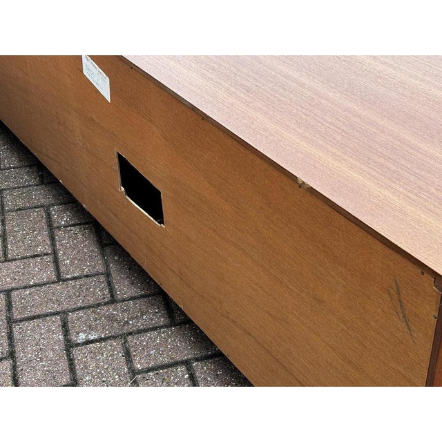 Mid-Century Modern Sideboard in Wood from G-Plan For Sale - Image 9 of 10