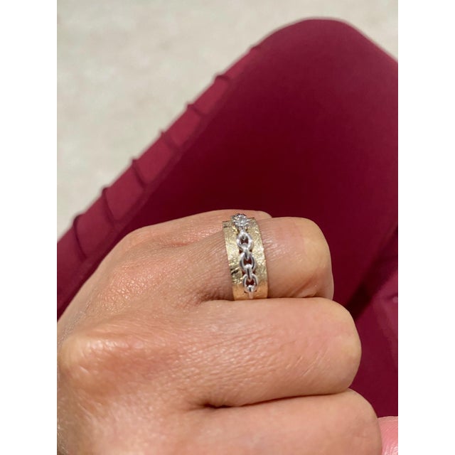 Round Cut Diamond Yellow Gold Band Size 7 For Sale In Los Angeles - Image 6 of 7