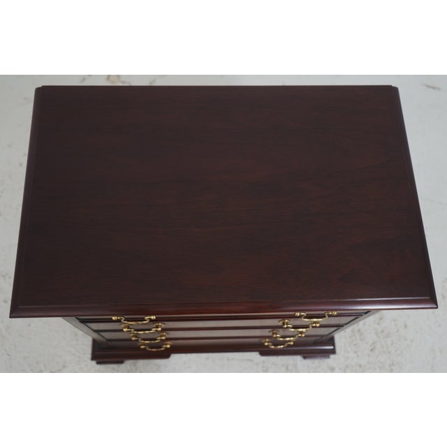 Wood Pair Henkel Harris Model 116 Mahogany Nightstands For Sale - Image 7 of 17