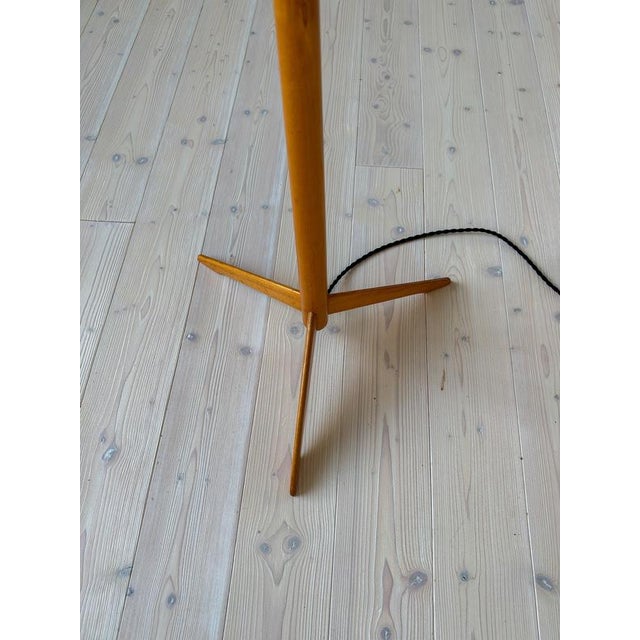 1960s Mid-Century Modern Floor Lamp in Birch Wood and Brass from Bergboms, Sweden, 1960s For Sale - Image 5 of 13