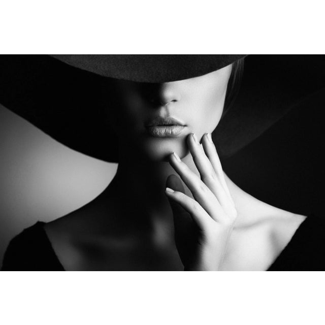 Woman' Contemporary Archival Black and White Photograph Print From the Original Negative by Getty - 20x16 For Sale