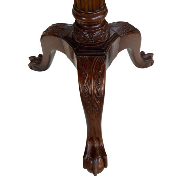 1960s Vintage Georgian Style Scalloped Top Side Drink Table on Carved Tripod Base. For Sale - Image 5 of 9