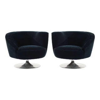 Set of Corkscrew Swivel Lounge Chairs by Vladimir Kagan in Mohair. C. 1970s For Sale