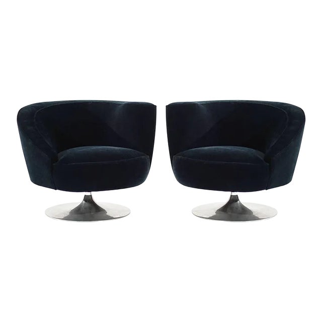 Set of Corkscrew Swivel Lounge Chairs by Vladimir Kagan in Mohair. C. 1970s For Sale