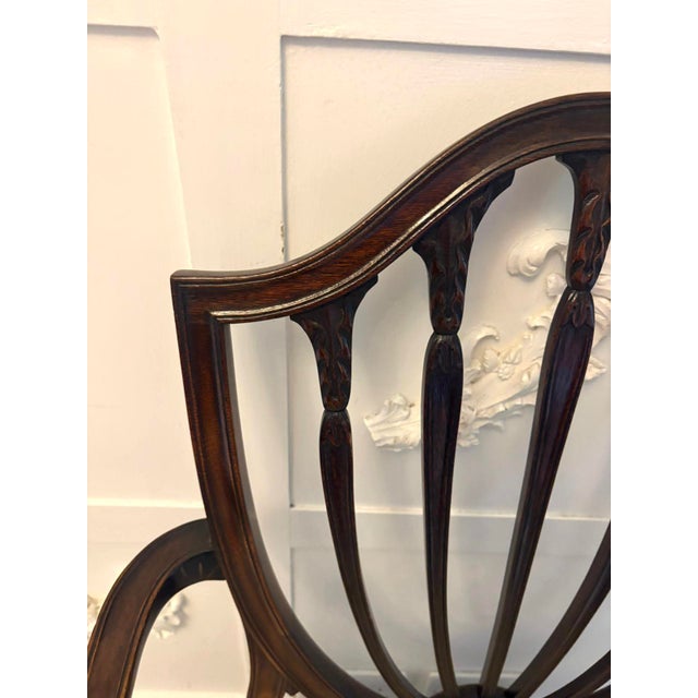 Antique English Edwardian Mahogany Shield Back Dining Chairs from Maple & Co., 1900s, Set of 10 For Sale - Image 10 of 18