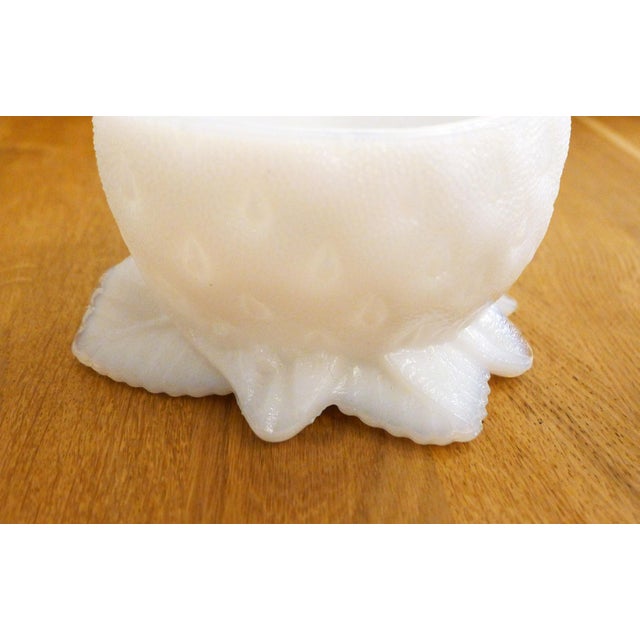 Early 20th Century Strawberry & Snail Sugar Pot in Opaline Glass from Portieux, 1890s For Sale - Image 7 of 11