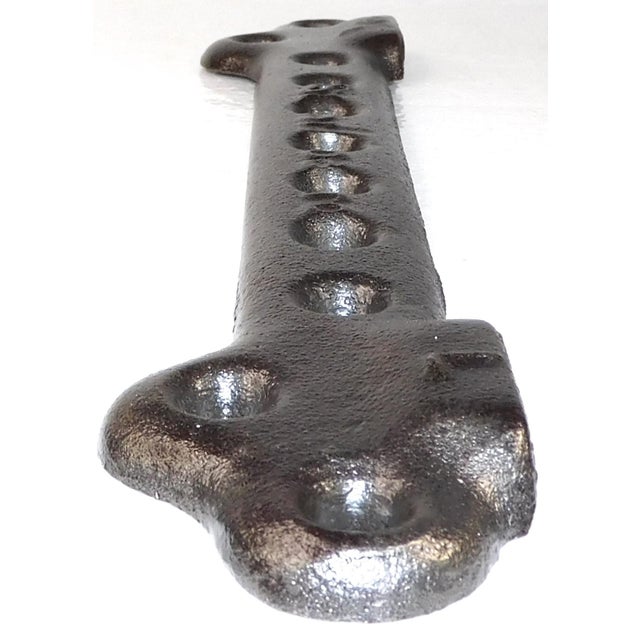 Restored Vintage "Standard" L Cast Iron Sink Wall Bracket For Sale - Image 4 of 7