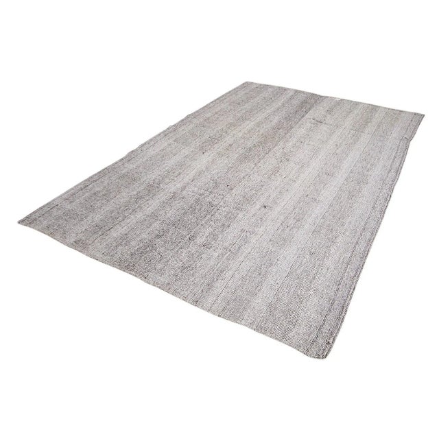 Mid-Century Modern Vintage Gray Modern Turkish Kilim Rug For Sale - Image 3 of 7