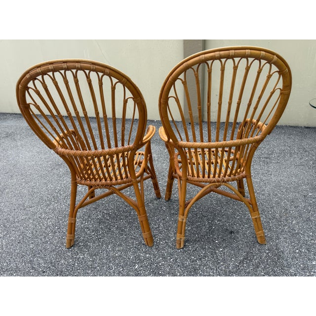Wood 1980s Coastal Island Style Rattan/Bamboo Glass Top Dining or Game Table & 4 Chairs a Set For Sale - Image 7 of 11